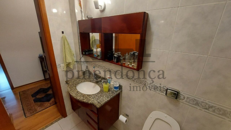 Imagem Apartamento com 3 Quartos à Venda, 156 m² em Higienópolis - São Paulo Imagem Apartamento com 3 Quartos à Venda, 156 m² em Higienópolis - São Paulo