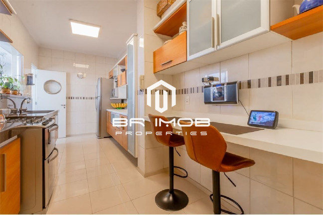 Imagem Imóvel com 3 Quartos à Venda, 212 m² em Bela Vista - São Paulo