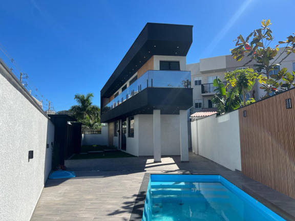 Imagem Casa com 3 Quartos à Venda, 320 m² em Ingleses Do Rio Vermelho - Florianópolis