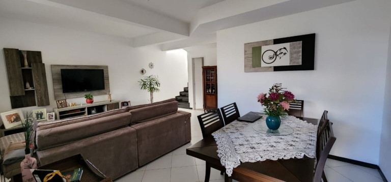 Imagem Casa com 3 Quartos à Venda, 148 m² em Atalaia - Aracaju Imagem Casa com 3 Quartos à Venda, 148 m² em Atalaia - Aracaju