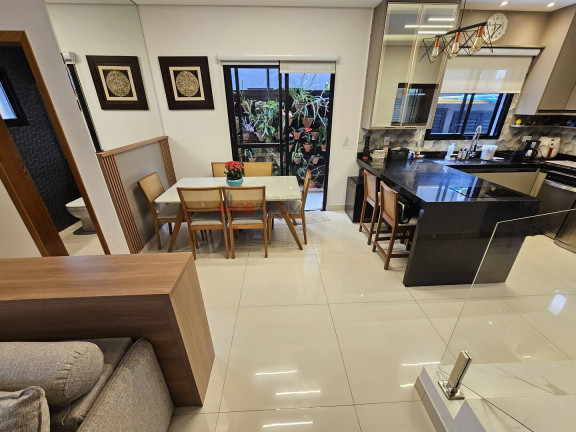 Imagem Casa com 3 Quartos à Venda, 251 m² em Ressaca - Atibaia Imagem Casa com 3 Quartos à Venda, 251 m² em Ressaca - Atibaia