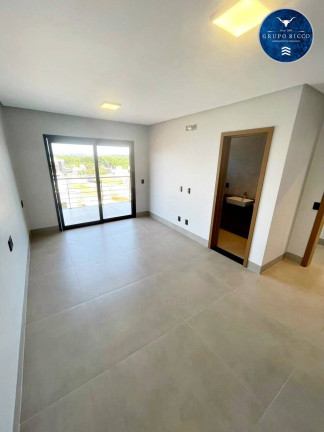 Imagem Casa de Condomínio com 3 Quartos à Venda, 219 m² em Jardins Capri - Senador Canedo Imagem Casa de Condomínio com 3 Quartos à Venda, 219 m² em Jardins Capri - Senador Canedo