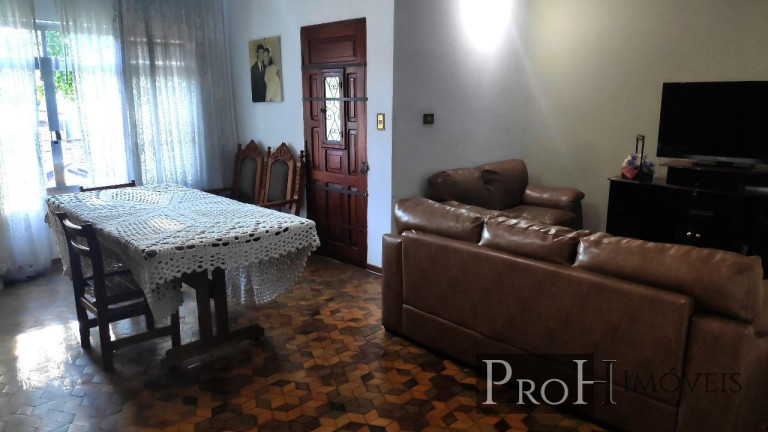 Sobrado com 4 Quartos à Venda, 250 m² em Vila Pires - Santo André