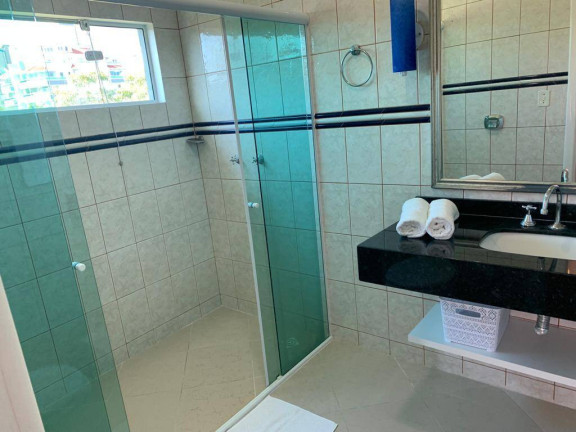 Imagem Casa com 6 Quartos para Temporada, 380 m² em Jurerê Internacional - Florianópolis Imagem Casa com 6 Quartos para Temporada, 380 m² em Jurerê Internacional - Florianópolis