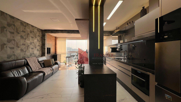 Imagem Apartamento com 2 Quartos à Venda, 90 m² em Fazenda - Itajaí Imagem Apartamento com 2 Quartos à Venda, 90 m² em Fazenda - Itajaí