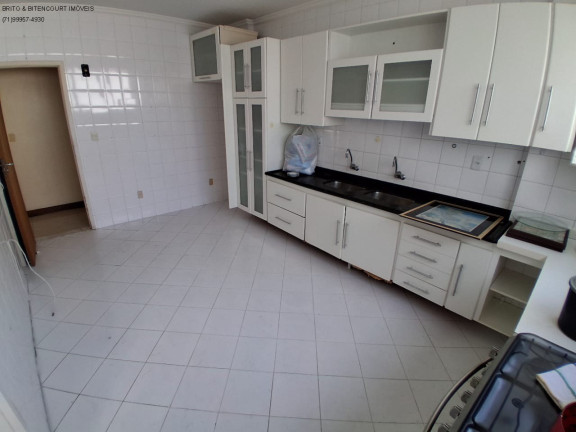 Imagem Imóvel com 4 Quartos à Venda, 230 m² em Pituba - Salvador Imagem Imóvel com 4 Quartos à Venda, 230 m² em Pituba - Salvador