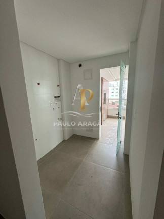 Imagem Apartamento com 2 Quartos à Venda, 108 m² em Meia Praia - Itapema Imagem Apartamento com 2 Quartos à Venda, 108 m² em Meia Praia - Itapema