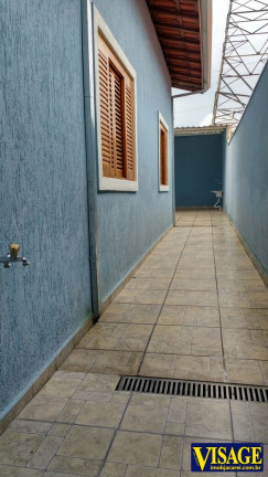 Imagem Casa com 2 Quartos à Venda,  em Vila Formosa - Jacareí
