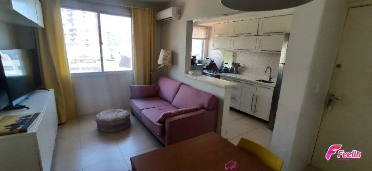 Imagem Apartamento com 2 Quartos à Venda, 60 m² em Agronômica - Florianópolis Imagem Apartamento com 2 Quartos à Venda, 60 m² em Agronômica - Florianópolis