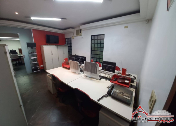 Imagem Casa com 4 Quartos à Venda, 90 m² em Centro - Jacareí Imagem Casa com 4 Quartos à Venda, 90 m² em Centro - Jacareí