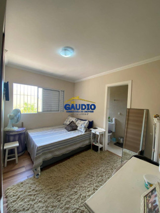 Imagem Casa com 3 Quartos à Venda, 120 m² em Campo Limpo - São Paulo Imagem Casa com 3 Quartos à Venda, 120 m² em Campo Limpo - São Paulo