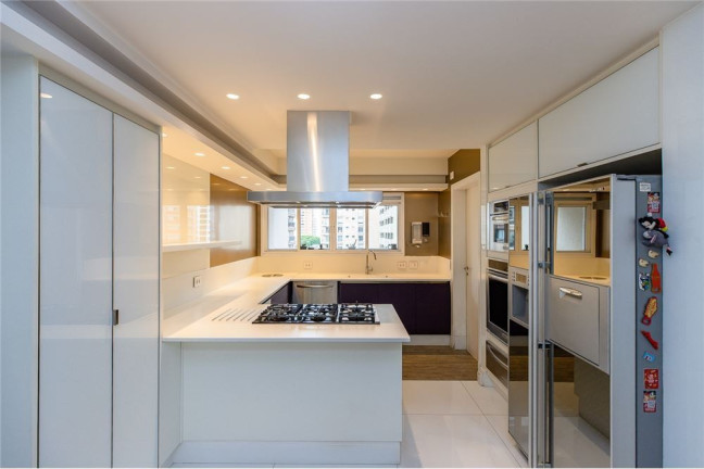 Imagem Apartamento com 4 Quartos à Venda, 335 m² em Moema - São Paulo