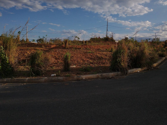 Imagem Terreno à Venda, 229 m² em Residencial Sul Jacarandás - Montes Claros