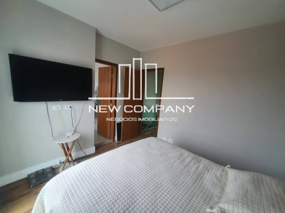 Imagem Casa com 4 Quartos à Venda, em Vila Alzira - Santo André Imagem Casa com 4 Quartos à Venda, em Vila Alzira - Santo André
