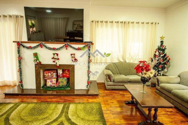 Imagem Casa com 4 Quartos à Venda, 800 m² em Vila Floresta - Campos Do Jordão Imagem Casa com 4 Quartos à Venda, 800 m² em Vila Floresta - Campos Do Jordão