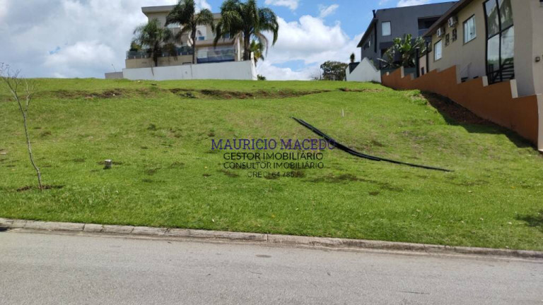 Imagem Terreno à Venda, 556 m² em Alphaville - Santana De Parnaíba Imagem Terreno à Venda, 556 m² em Alphaville - Santana De Parnaíba