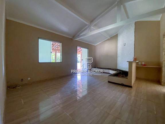 Imagem Casa com 3 Quartos à Venda, 100 m² em Pessegueiros - Teresópolis Imagem Casa com 3 Quartos à Venda, 100 m² em Pessegueiros - Teresópolis
