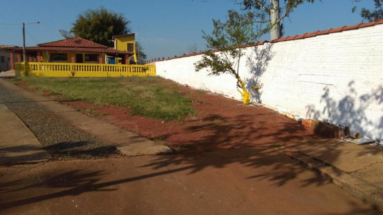 Imagem Imóvel com 4 Quartos à Venda, 300 m² em Aleluia - Cesário Lange Imagem Imóvel com 4 Quartos à Venda, 300 m² em Aleluia - Cesário Lange