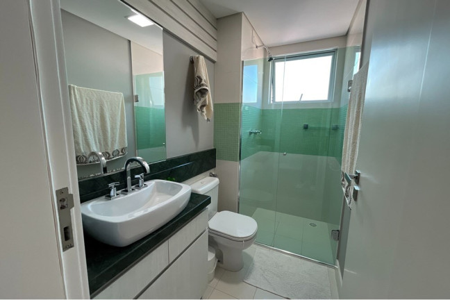 Imagem Imóvel com 3 Quartos à Venda, 163 m² em Centro - Balneário Camboriú Imagem Imóvel com 3 Quartos à Venda, 163 m² em Centro - Balneário Camboriú