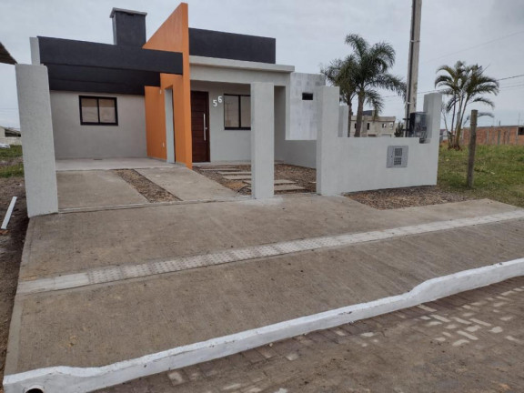 Casa com 2 Quartos à Venda, 76 m² em Guarani - Capao Da Canoa