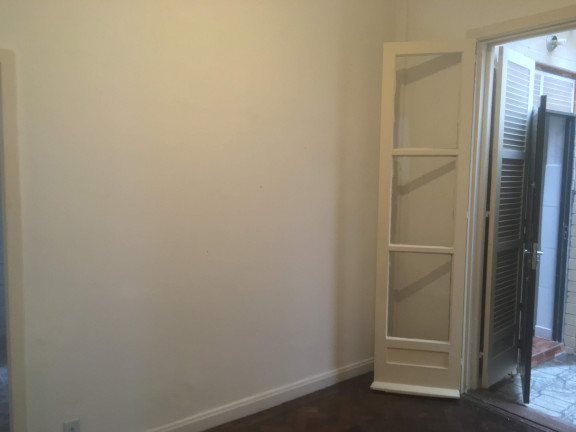 Imagem Imóvel com 3 Quartos à Venda, 110 m² em Urca - Rio De Janeiro Imagem Imóvel com 3 Quartos à Venda, 110 m² em Urca - Rio De Janeiro