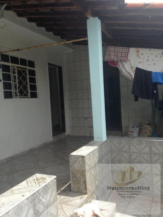 Imagem Casa com 3 Quartos à Venda, 200 m² em Parque Florely (nova Veneza) Imagem Casa com 3 Quartos à Venda, 200 m² em Parque Florely (nova Veneza)