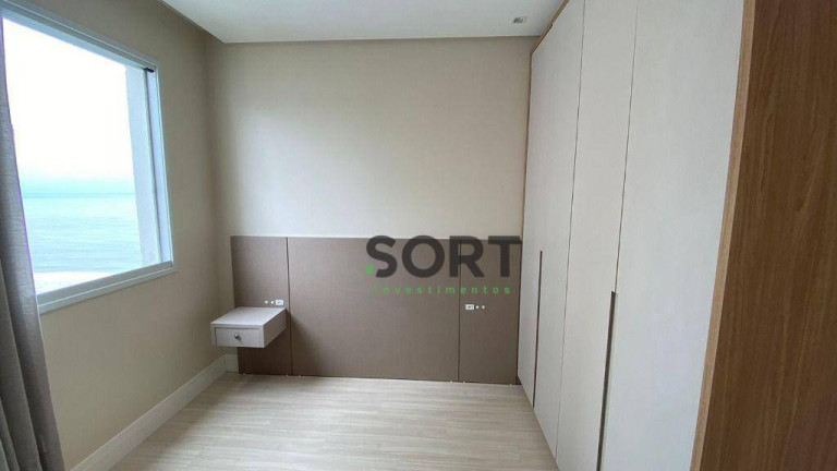 Imagem Apartamento com 4 Quartos para Alugar, 144 m² em Centro - Balneário Camboriú