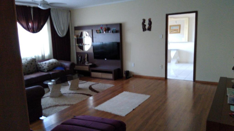 Imagem Casa com 4 Quartos à Venda, 240 m² em Jardim Do Lago - Atibaia Imagem Casa com 4 Quartos à Venda, 240 m² em Jardim Do Lago - Atibaia