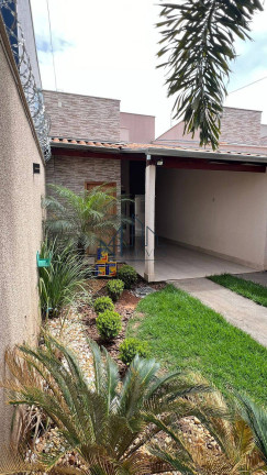 Imagem Casa com 3 Quartos à Venda, 180 m² em Setor Três Marias - Goiânia Imagem Casa com 3 Quartos à Venda, 180 m² em Setor Três Marias - Goiânia