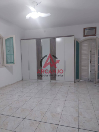 Imagem Casa com 8 Quartos à Venda, 450 m² em Centro - Ubatuba