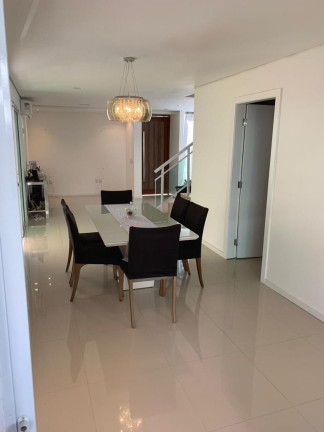 Imagem Casa com 3 Quartos à Venda, 182 m² em Coité - Eusébio Imagem Casa com 3 Quartos à Venda, 182 m² em Coité - Eusébio