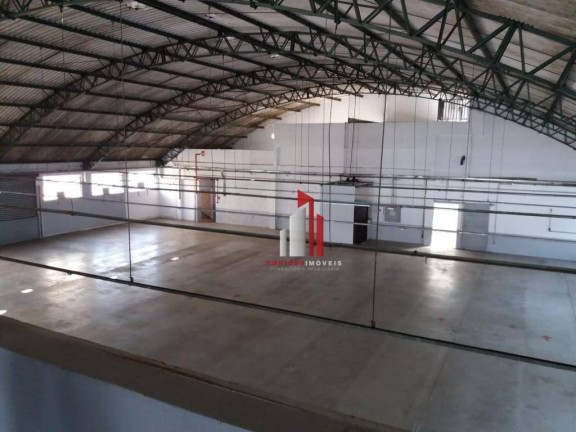 Galpão à Venda ou Locação, 2.720 m² em Lapa - São Paulo