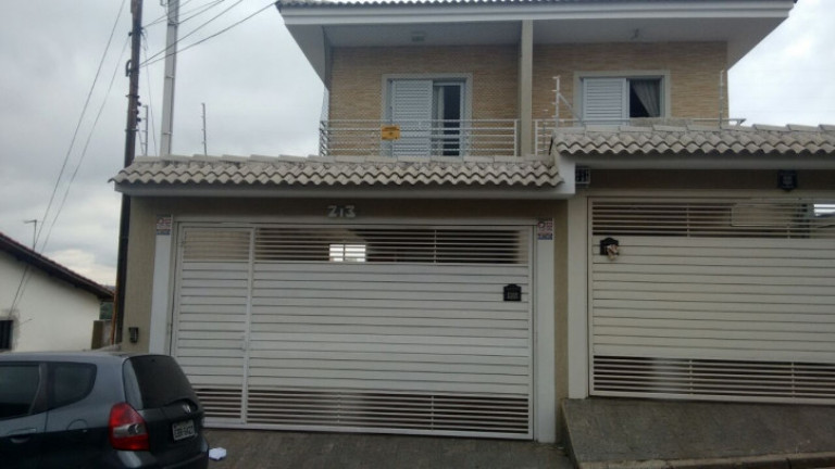 Imagem Sobrado com 3 Quartos à Venda, 150 m² em Jd. Santo Antônio - Osasco