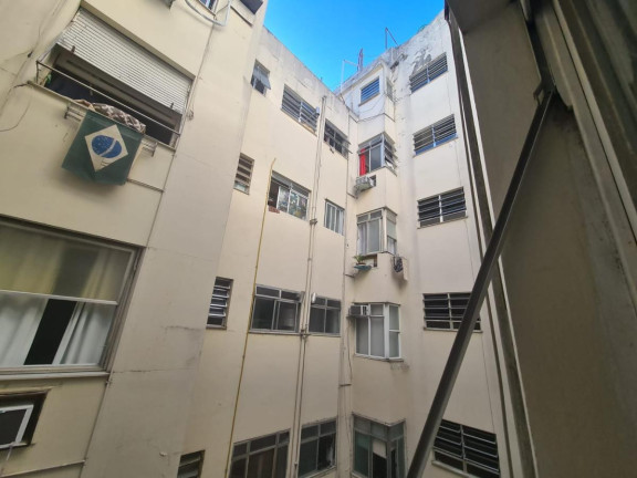 Apartamento com 1 Quarto à Venda,  em Copacabana - Rio De Janeiro