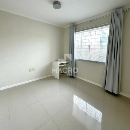Imagem Casa com 3 Quartos à Venda, 137 m² em Três Rios Do Sul - Jaraguá Do Sul Imagem Casa com 3 Quartos à Venda, 137 m² em Três Rios Do Sul - Jaraguá Do Sul