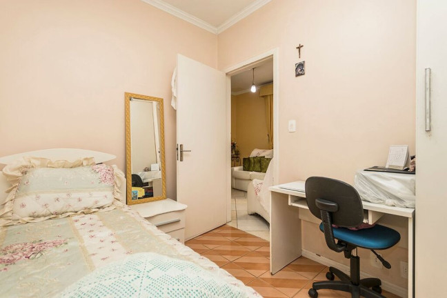 Imagem Casa com 3 Quartos à Venda, 151 m² em Santa Maria Goretti - Porto Alegre Imagem Casa com 3 Quartos à Venda, 151 m² em Santa Maria Goretti - Porto Alegre