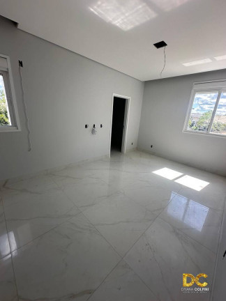 Imagem Casa de Condomínio com 4 Quartos à Venda, 393 m² em Ribeirão Do Lipa - Cuiabá Imagem Casa de Condomínio com 4 Quartos à Venda, 393 m² em Ribeirão Do Lipa - Cuiabá