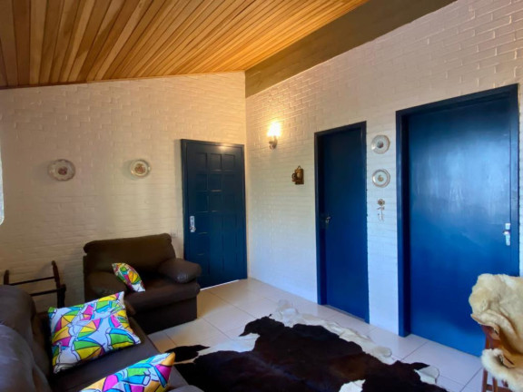 Imagem Imóvel com 1 Quarto à Venda, 250 m² em Ponta Grossa - Porto Alegre Imagem Imóvel com 1 Quarto à Venda, 250 m² em Ponta Grossa - Porto Alegre