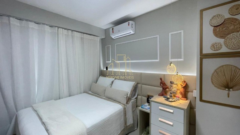 Imagem Imóvel com 4 Quartos à Venda, 243 m² em Alphaville I - Salvador Imagem Imóvel com 4 Quartos à Venda, 243 m² em Alphaville I - Salvador