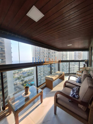 Imagem Apartamento com 4 Quartos à Venda, 145 m² em Barra Da Tijuca - Rio De Janeiro