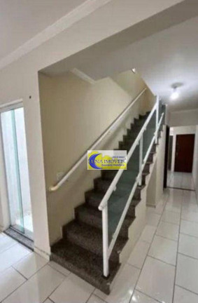 Imagem Sobrado com 3 Quartos à Venda, 247 m² em Vila Alice - Santo André Imagem Sobrado com 3 Quartos à Venda, 247 m² em Vila Alice - Santo André