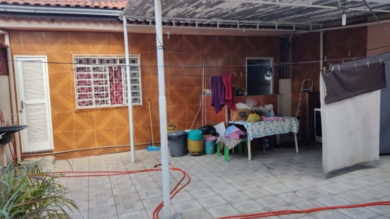 Imagem Imóvel com 2 Quartos à Venda, 25 m² em Campo Grande - Rio De Janeiro Imagem Imóvel com 2 Quartos à Venda, 25 m² em Campo Grande - Rio De Janeiro