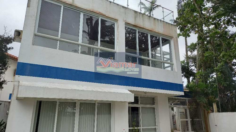 Imagem Casa com 4 Quartos à Venda, 313 m² em Enseada - Guarujá Imagem Casa com 4 Quartos à Venda, 313 m² em Enseada - Guarujá
