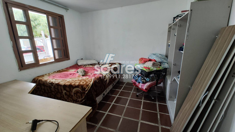 Imagem Casa com 5 Quartos à Venda, 170 m² em Laranjal - Pelotas Imagem Casa com 5 Quartos à Venda, 170 m² em Laranjal - Pelotas