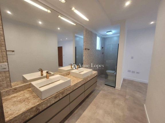 Imagem Casa com 4 Quartos à Venda, 278 m² em Gonzaga - Santos Imagem Casa com 4 Quartos à Venda, 278 m² em Gonzaga - Santos
