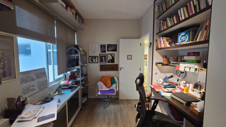 Imagem Imóvel com 4 Quartos à Venda, 190 m² em Graça - Salvador Imagem Imóvel com 4 Quartos à Venda, 190 m² em Graça - Salvador