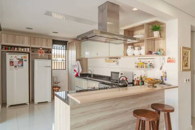 Imagem Casa com 4 Quartos para Alugar, 280 m² em Jurerê Internacional - Florianópolis Imagem Casa com 4 Quartos para Alugar, 280 m² em Jurerê Internacional - Florianópolis