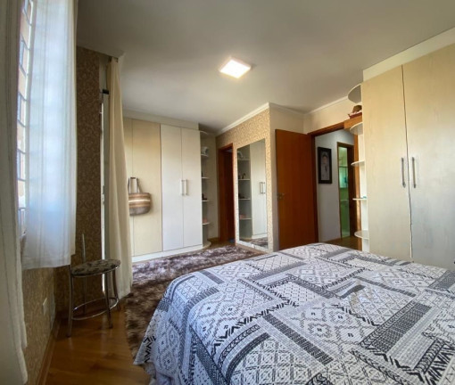 Imagem Sobrado com 3 Quartos à Venda, 108 m² em Xaxim - Curitiba Imagem Sobrado com 3 Quartos à Venda, 108 m² em Xaxim - Curitiba