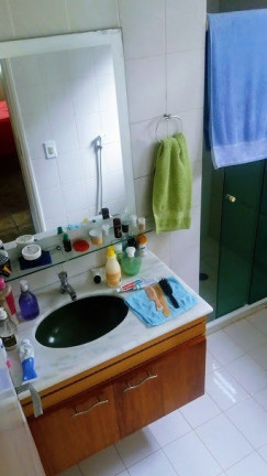 Casa com 5 Quartos à Venda, 700 m²