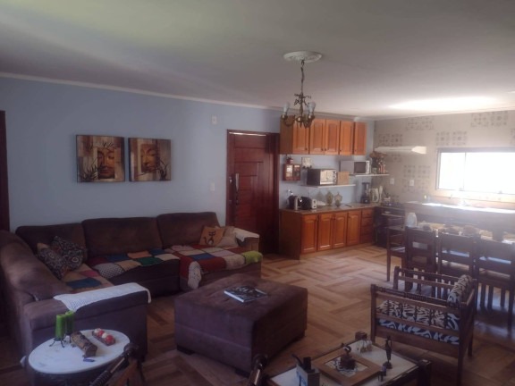 Imagem Casa com 3 Quartos à Venda, 600 m² em Parque Dom João Vi - Nova Friburgo Imagem Casa com 3 Quartos à Venda, 600 m² em Parque Dom João Vi - Nova Friburgo